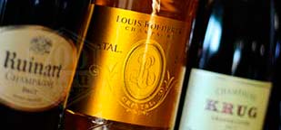 купим дорого шампанское Crystal, Krug, Moet & Chandon, Veuve Clicquot, Dom Perignon, Louis Roederer, Bollinger, Pol Roger